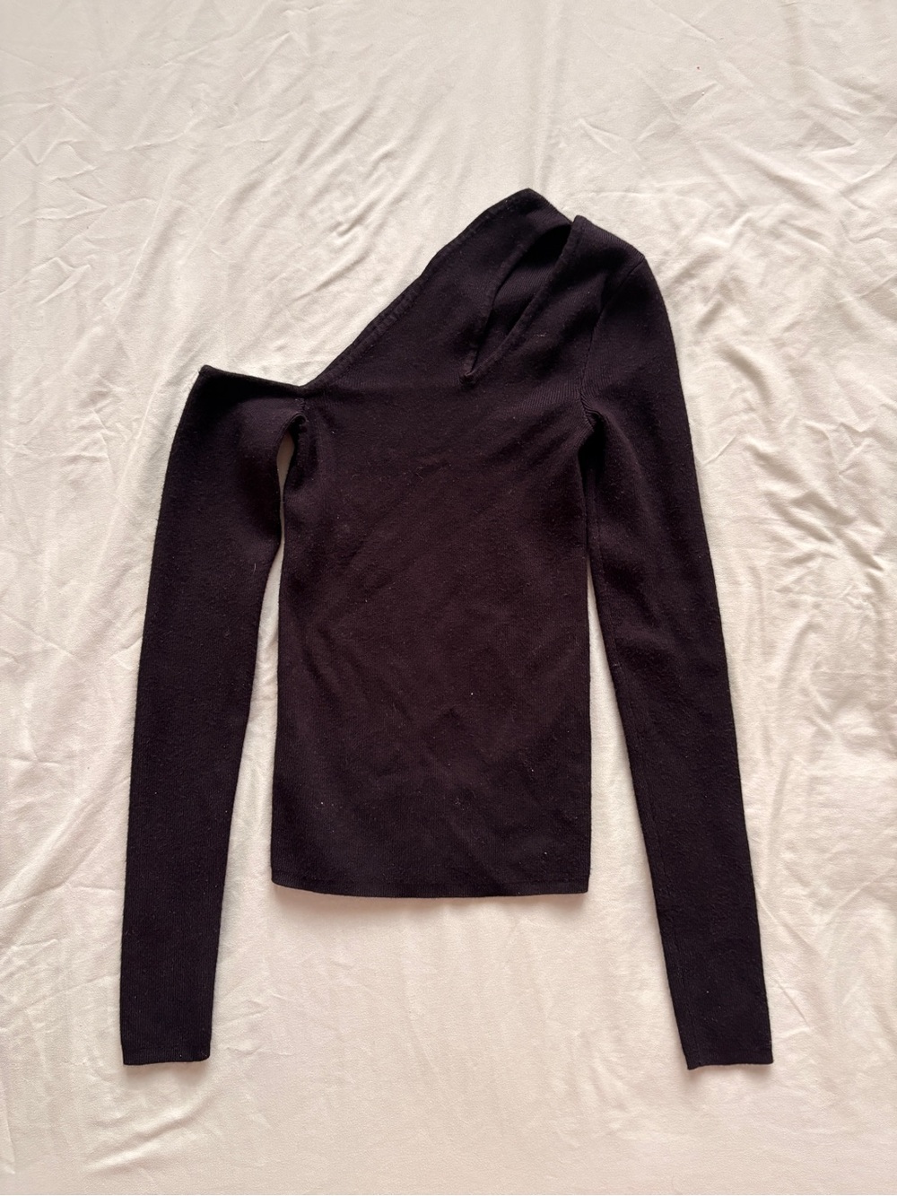 Amisu Black One-Shoulder Ribbed Knit Top